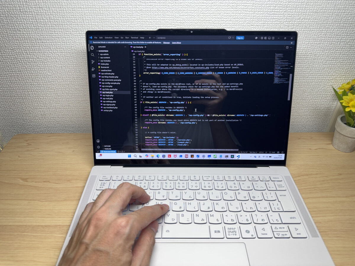 VSCodeでのコーディング画面