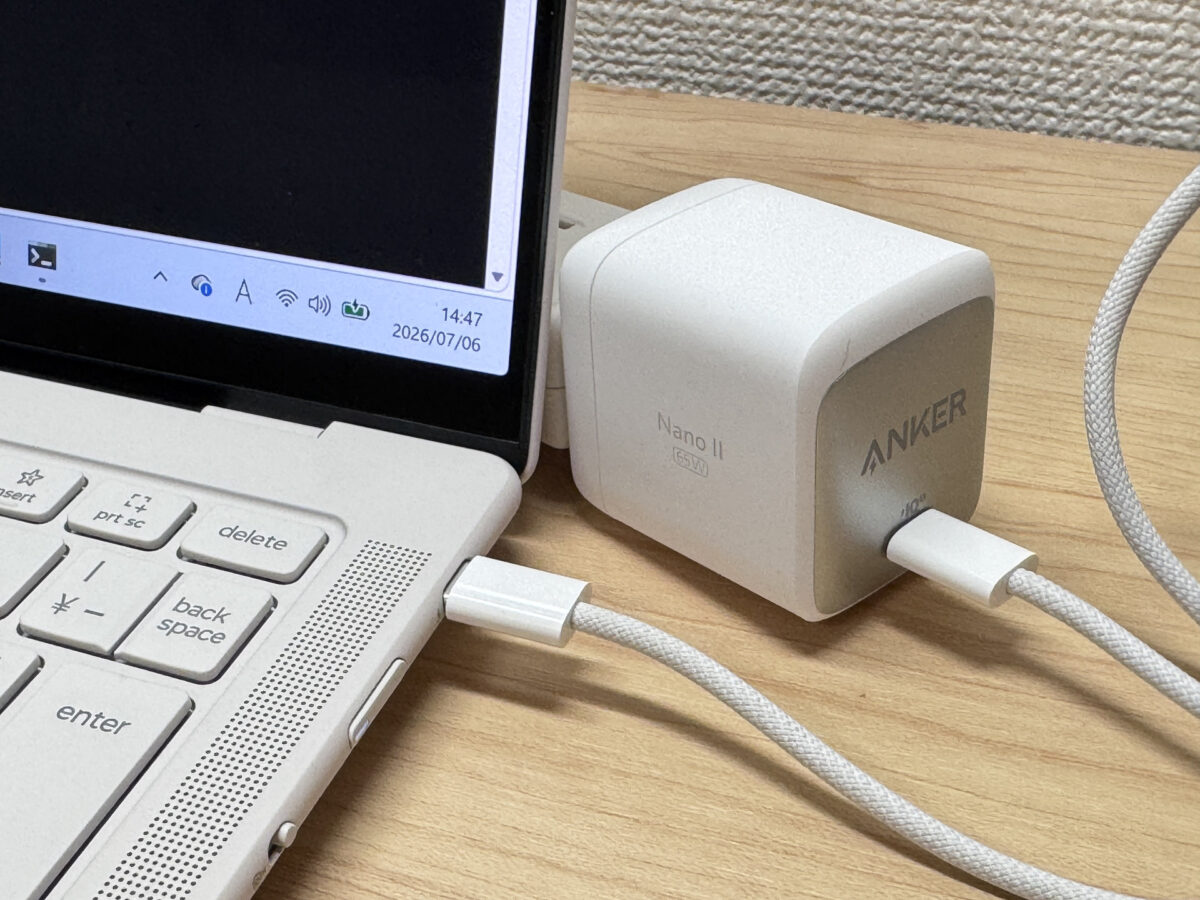 USB-C充電の様子