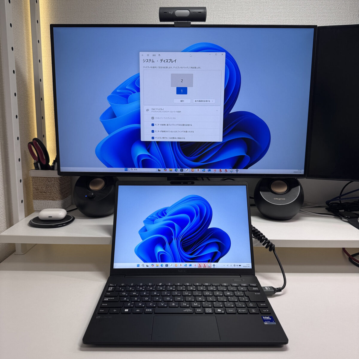 HDMIで27インチ4Kモニターに接続