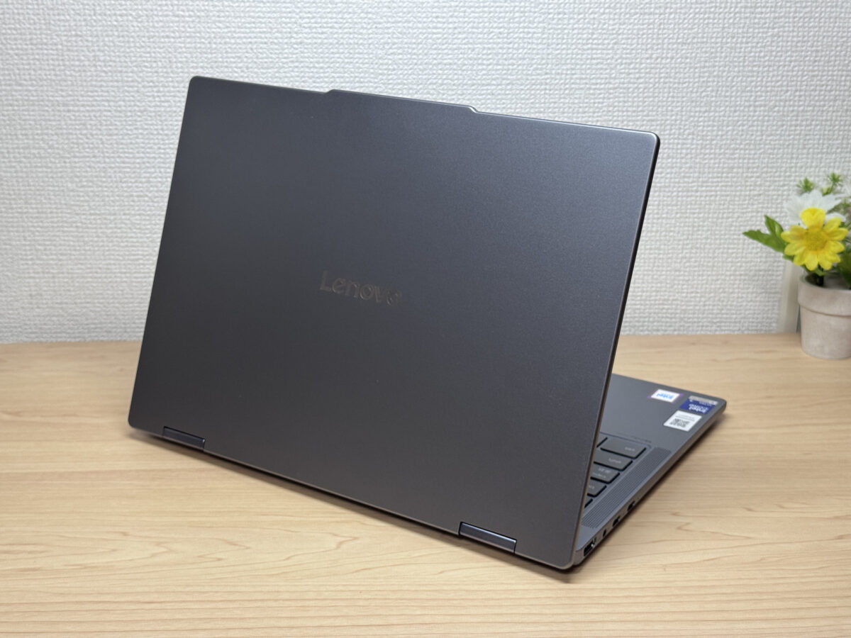 斜めから見た天板