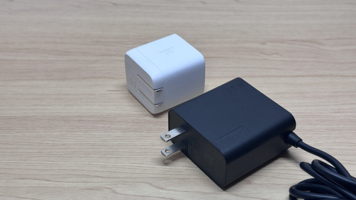 小型USB-C充電器との比較
